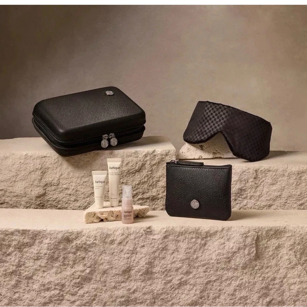 Giorgio Armani x Eva Airlines Laurel Class Amenity Bag with Coin Pouch